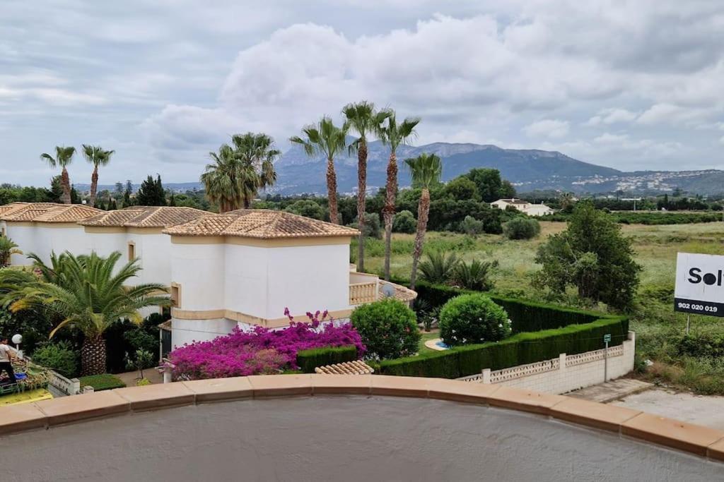En Denia, Urbanizacion El Palmar Con Piscina, Toboganes Y Chiringuito Appartement Buitenkant foto